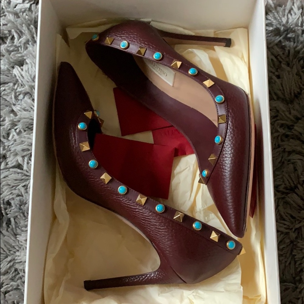 Valentino rock stud pump